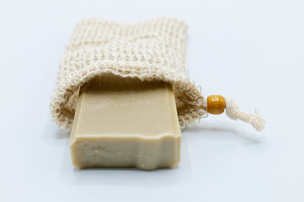 Coffret 3 savons: Mélomiel - chèvre - Moussaillon avec 2 loofah offert